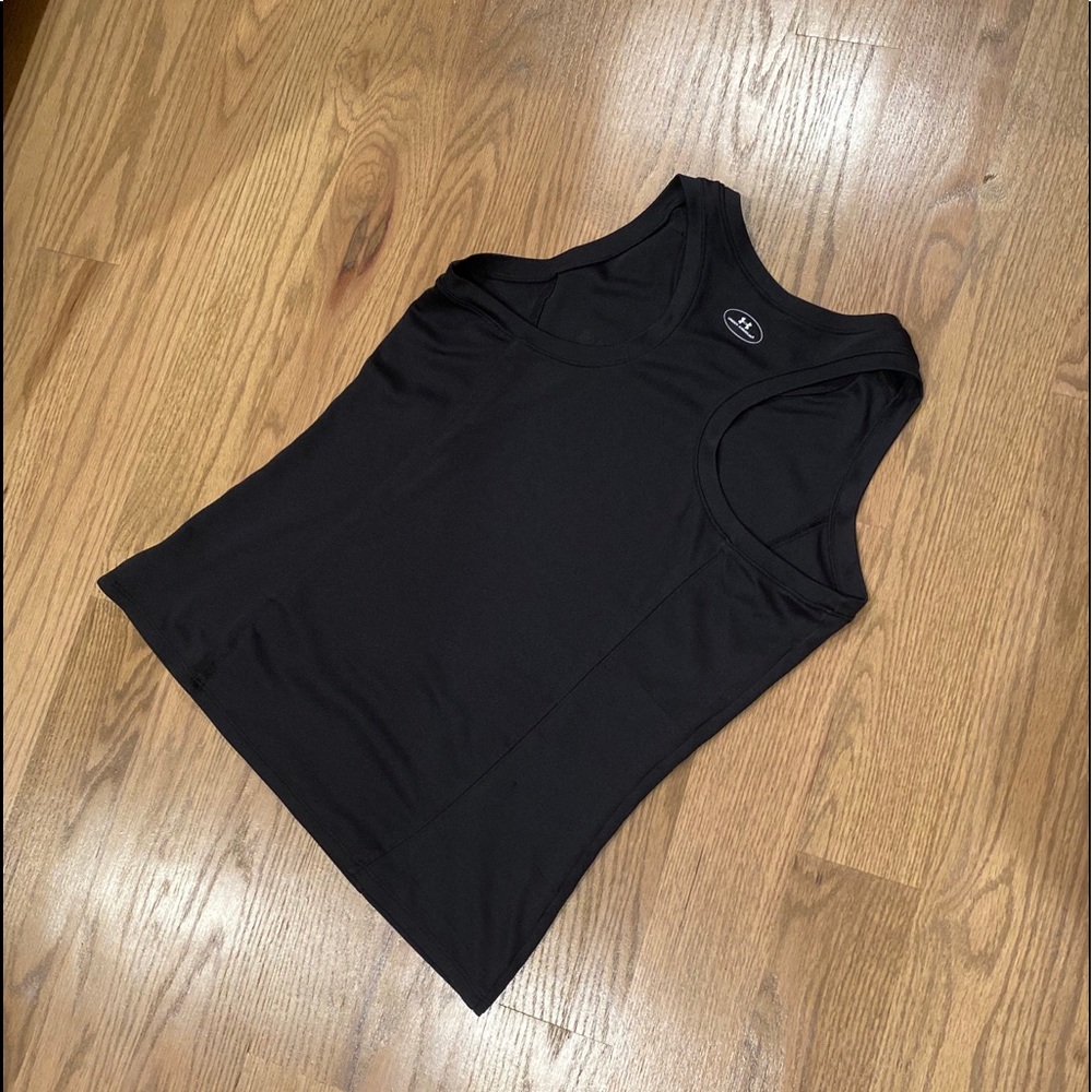 π Under Armour Racerback Style Top π - Picture 2 of 2